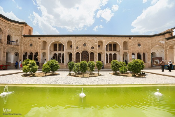 خانه طباطبایی‌ها کاشان