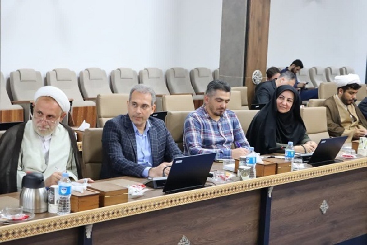 نخستین نشست فصلی شورای اقامه نماز استان که در استانداری مازندران