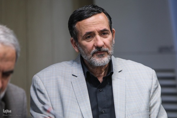 کریم دولتی در نشست هم‌اندیشی صاحبنظران و فعالان مردمی نهج‌البلاغه