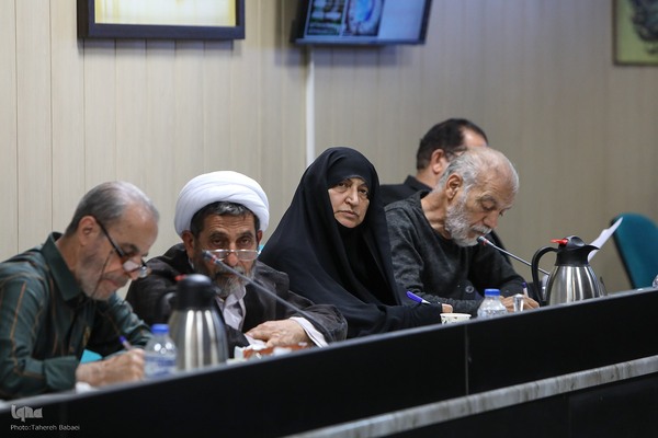 نشست هم‌اندیشی صاحبنظران و فعالان مردمی نهج‌البلاغه