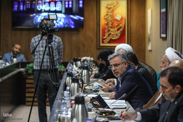 نشست هم‌اندیشی صاحبنظران و فعالان مردمی نهج‌البلاغه