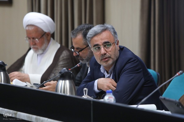 نشست هم‌اندیشی صاحبنظران و فعالان مردمی نهج‌البلاغه