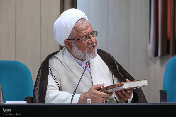 نشست هم‌اندیشی صاحبنظران و فعالان مردمی نهج‌البلاغه