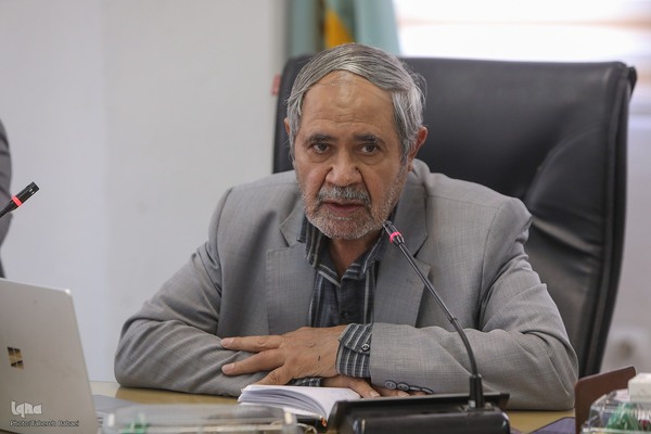  مجید معارف استاد دانشکده الهیات دانشگاه تهران