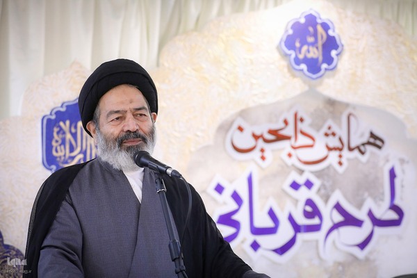 همایش ذابحین و دست اندرکاران طرح قربانی حج 1404