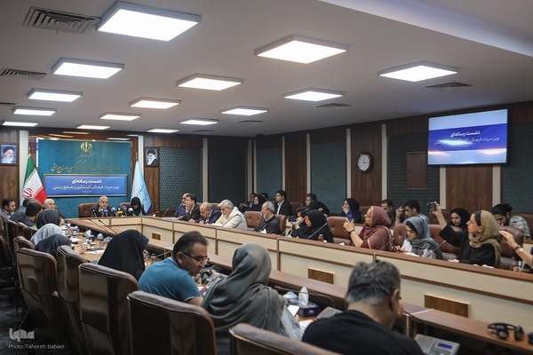 نشست رسانه‌ای وزیر میراث فرهنگی، گردشگری و صنایع دستی