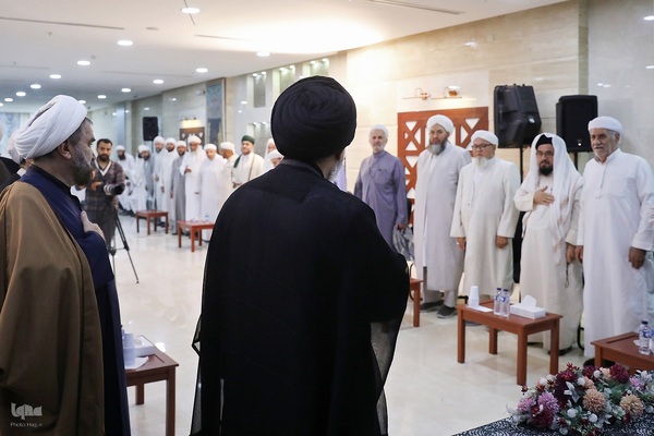 دیدار علمای اهل سنت با سرپرست حجاج ایرانی در مکه