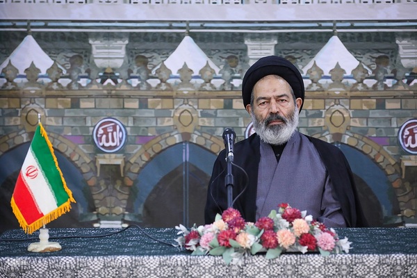 دیدار علمای اهل سنت با سرپرست حجاج ایرانی در مکه