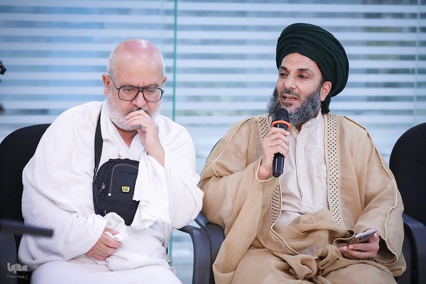 دیدار علمای اهل سنت با سرپرست حجاج ایرانی در مکه