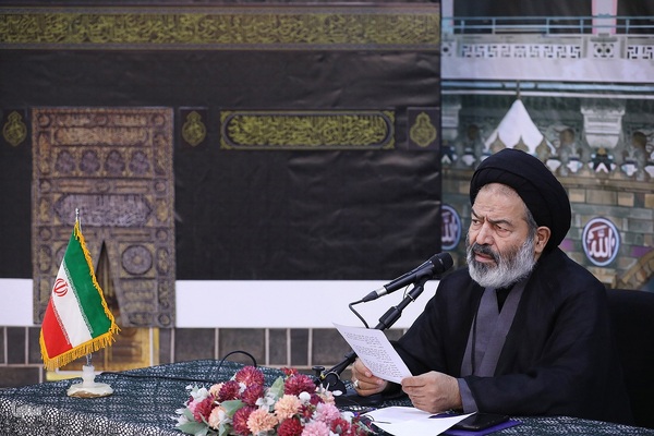 دیدار علمای اهل سنت با سرپرست حجاج ایرانی در مکه