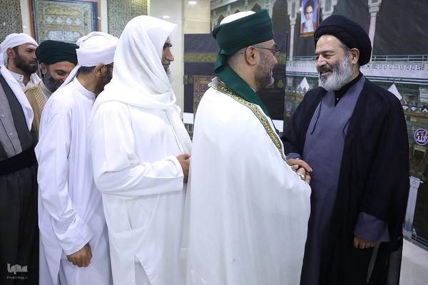 دیدار علمای اهل سنت با سرپرست حجاج ایرانی در مکه