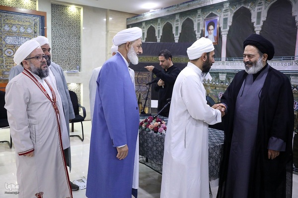 دیدار علمای اهل سنت با سرپرست حجاج ایرانی در مکه