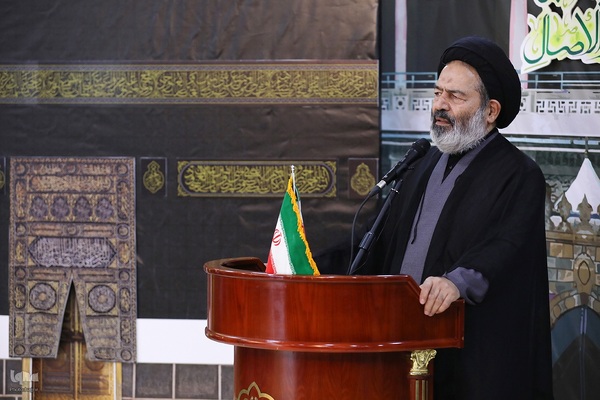 دیدار نمایندگان مراجع عظام تقلید با سرپرست حجاج ایرانی