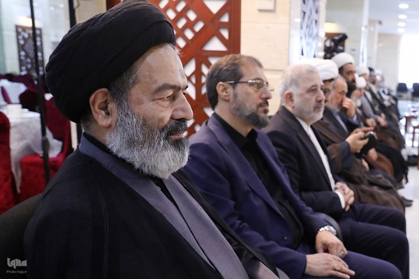 دیدار نمایندگان مراجع عظام تقلید با سرپرست حجاج ایرانی