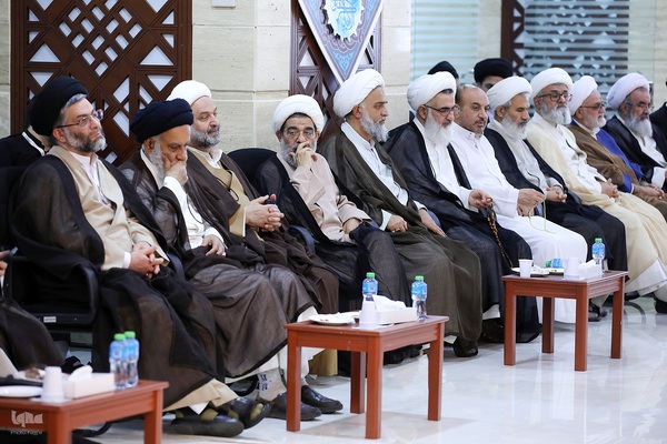 دیدار نمایندگان مراجع عظام تقلید با سرپرست حجاج ایرانی