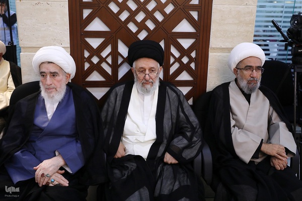 دیدار نمایندگان مراجع عظام تقلید با سرپرست حجاج ایرانی