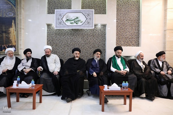 دیدار نمایندگان مراجع عظام تقلید با سرپرست حجاج ایرانی