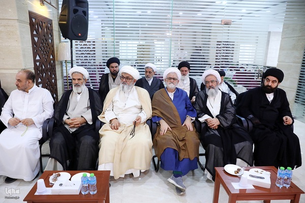 دیدار نمایندگان مراجع عظام تقلید با سرپرست حجاج ایرانی