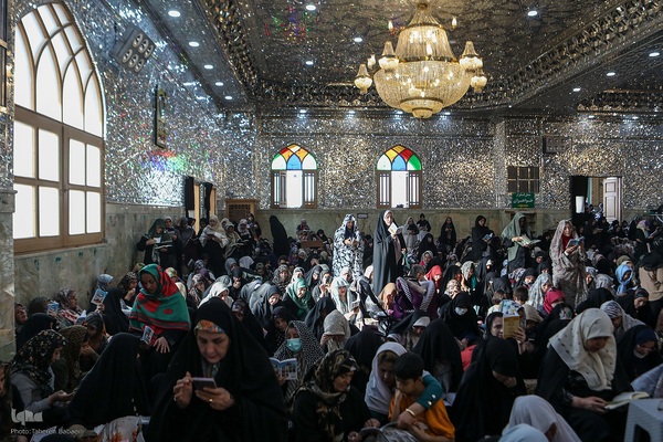 اجتماع پرشور دلدادگان حسینی در حرم عبدالعظیم (ع)؛ طنین دعای عرفه در قبله تهران