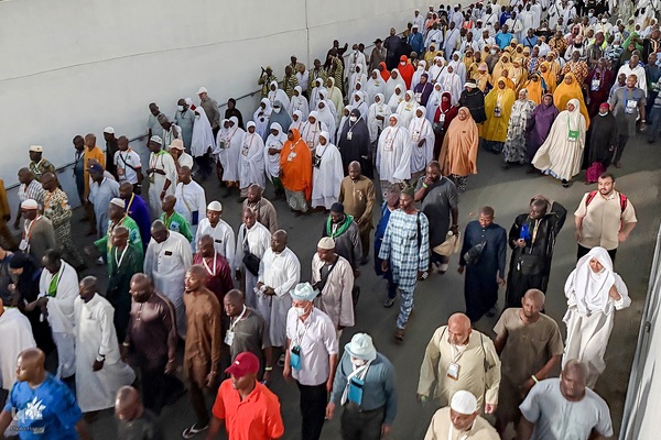 حج تمتع؛ نمایشگاه عظیم ایمان در مسیر عرفات تا جمرات