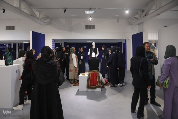 مراسم افتتاحیه نمایشگاه سیزدهمین جشنواره مد و لباس فجر