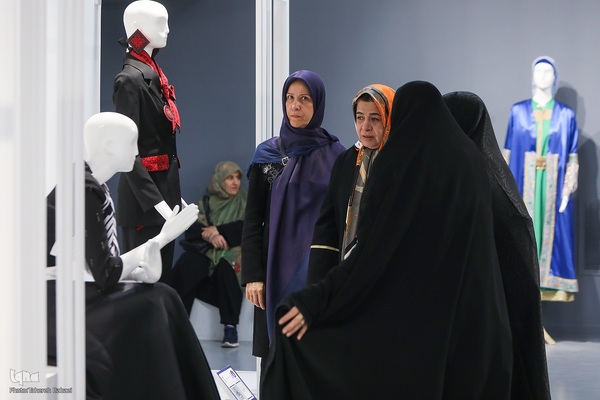 مراسم افتتاحیه نمایشگاه سیزدهمین جشنواره مد و لباس فجر