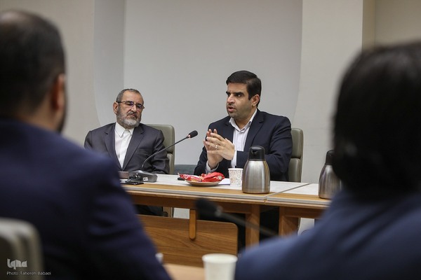 نشست بایسته‎های مشارکت سیاسی در ایران