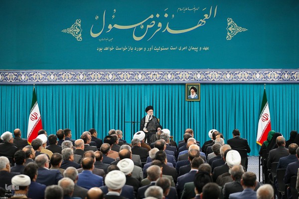 دیدار نمایندگان مجلس شورای اسلامی با رهبر انقلاب