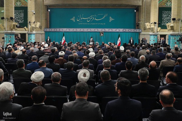 دیدار نمایندگان مجلس شورای اسلامی با رهبر انقلاب