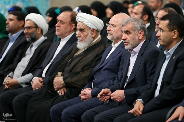 دیدار نمایندگان مجلس شورای اسلامی با رهبر انقلاب