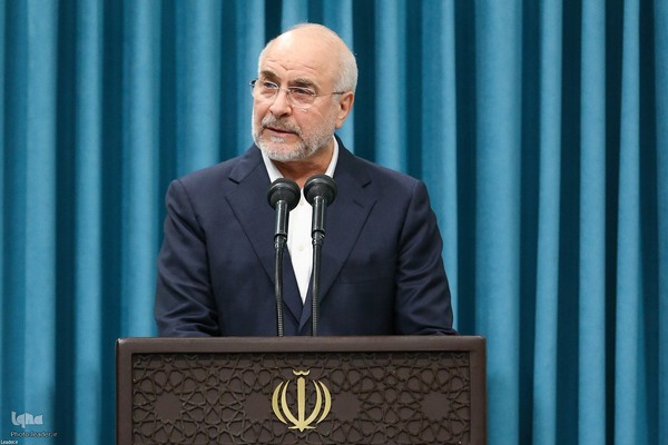 دیدار نمایندگان مجلس شورای اسلامی با رهبر انقلاب