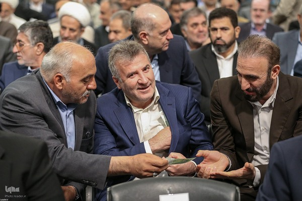 دیدار نمایندگان مجلس شورای اسلامی با رهبر انقلاب