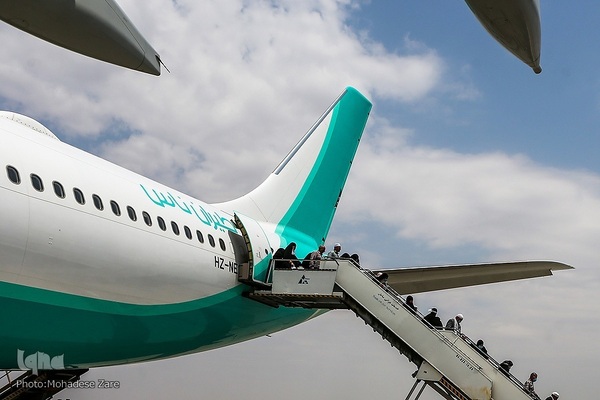 آغاز بازگشت حجاج از سرزمین وحی در مشهد