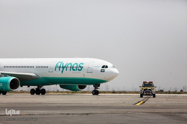 آغاز بازگشت حجاج از سرزمین وحی در مشهد