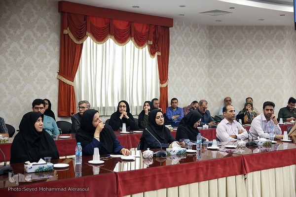 شست «حضرت علی(ع) از واقعیت تاریخی تا امام اسطوره‌ای» در مشهد