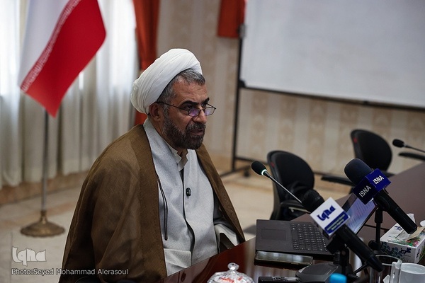 شست «حضرت علی(ع) از واقعیت تاریخی تا امام اسطوره‌ای» در مشهد