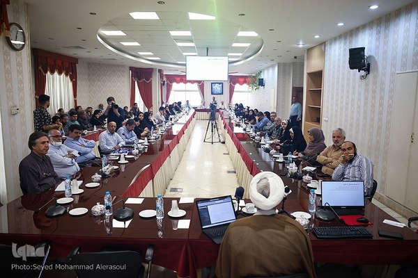 شست «حضرت علی(ع) از واقعیت تاریخی تا امام اسطوره‌ای» در مشهد