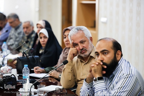 شست «حضرت علی(ع) از واقعیت تاریخی تا امام اسطوره‌ای» در مشهد