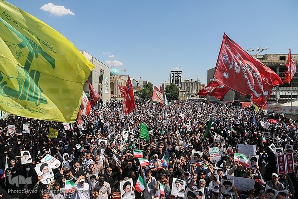 اجتماع مردم مشهد در محکومیت حمله اسرائیل به ایران