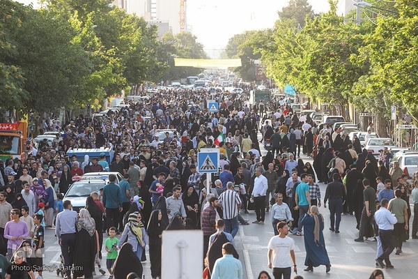 خروش غدیری مردم مشهد