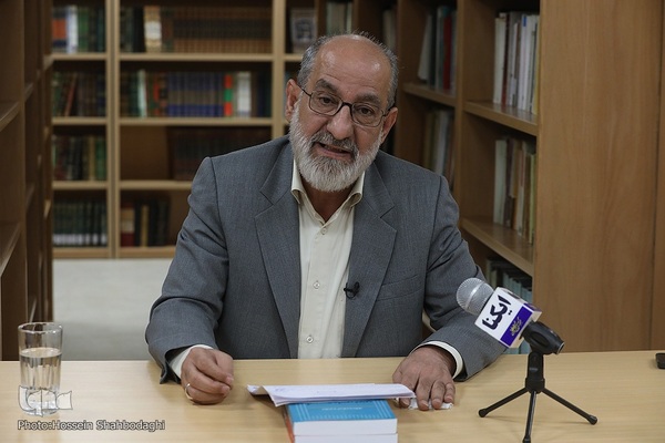 محمد اسفندیاری