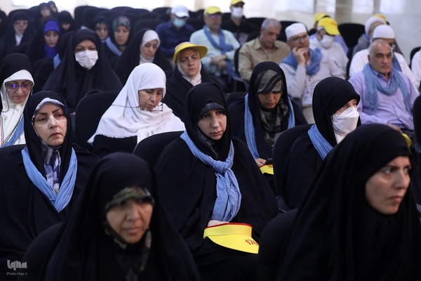 نشست کاروان دانشگاهیان با نماینده ولی فقیه در امور حج و زیارت