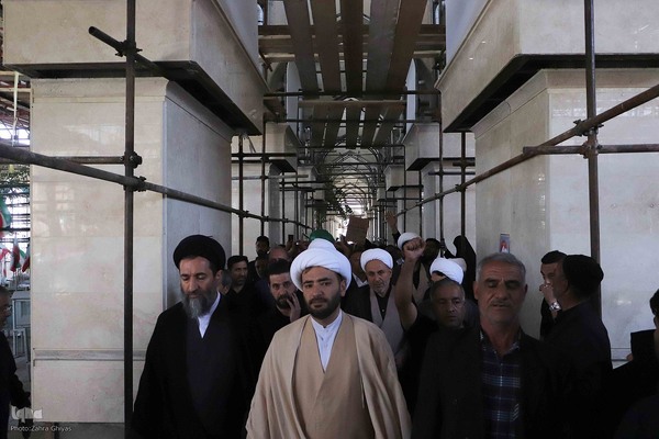 تشییع پیکر دو شهید قرآن آموز در تبریز