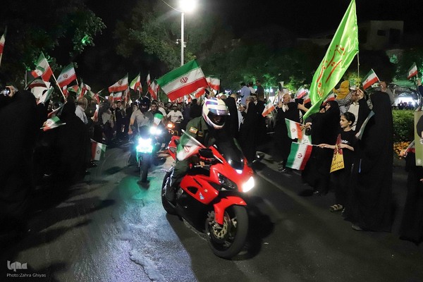 تجمع مردمی حمایت از بشارت فتح در تبریز