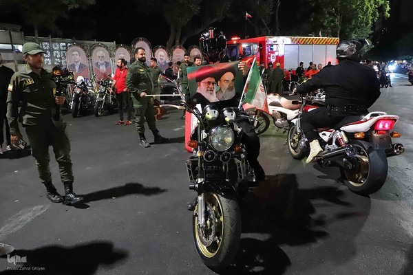 تجمع مردمی حمایت از بشارت فتح در تبریز