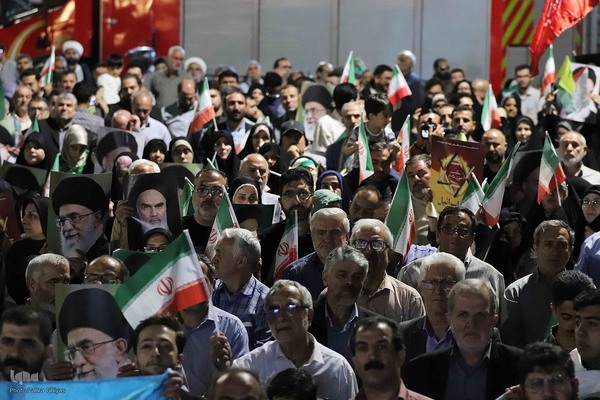 تجمع مردمی حمایت از بشارت فتح در تبریز