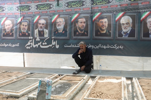 تشییع ‌پیکر شهدای تعرض رژیم اشغالگر صهیونیستی به تهران