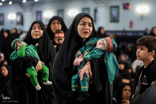 مراسم شیرخوارگان حسینی در تهران