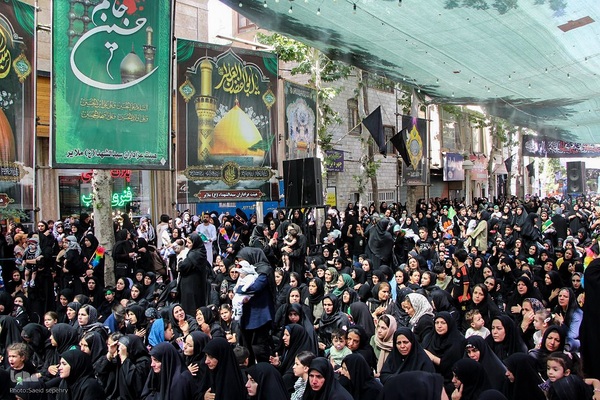 مراسم شیرخوارگان حسینی در همدان