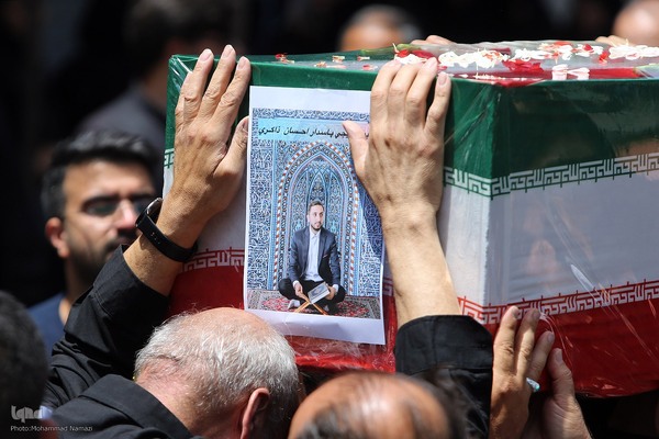 مراسم تشییع و خاکسپاری حافظ قرآن پاسدار شهید احسان ذاکری